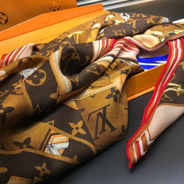 Louis Vuitton Scarf LV00123